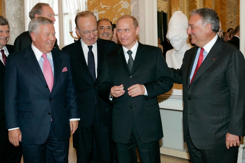 Povestea inelului de campion Super Bowl rămas la Kremlin: „Vladimir Putin l-a pus în buzunar și a plecat”. Moscova a negat incidentul