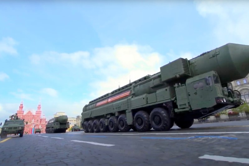 Rusia, dispusă să facă un compromis în privința arsenalului său nuclear, după expirarea pactului cu SUA. Anunțul lui Lavrov