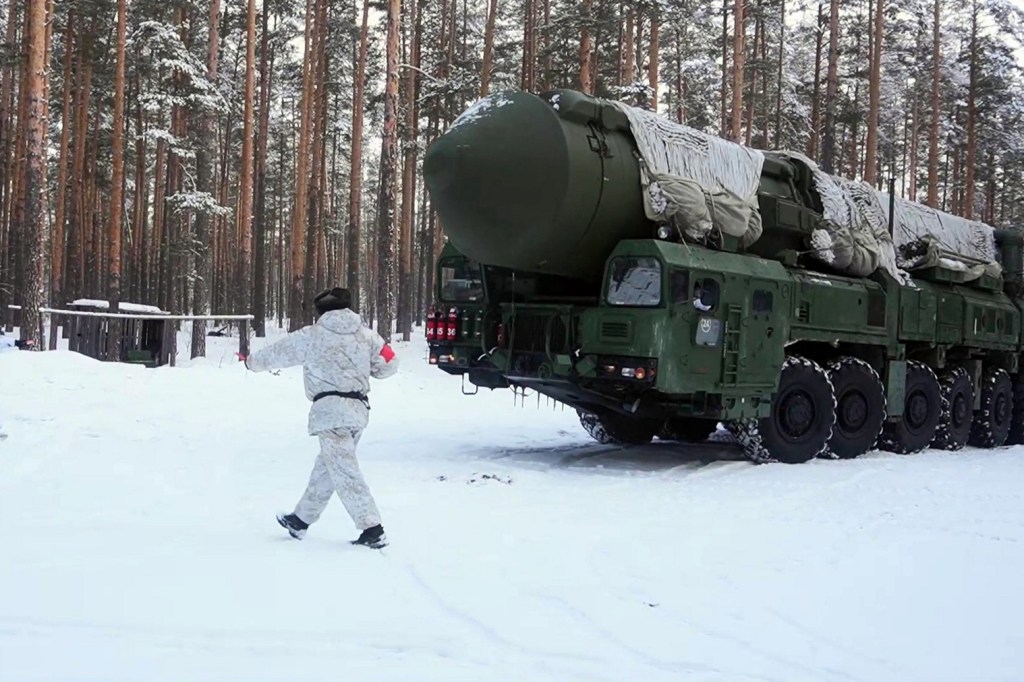 Manevre cu un lansator rusesc ICBM într-o pădure din Yoshkar-Ola, imagine ilustrativă. Foto: SWNS / Profimedia