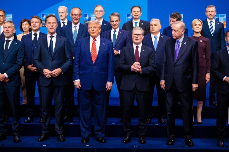 INTERVIU. Unul dintre principalii consilieri ai președintelui Nicușor Dan vorbește despre pericolul rusesc, sfârșitul iluziilor pentru Europa și explică motivele care l-au împins pe Trump să dea înapoi în privința Groenlandei: „Adevărata politică externă nu se face pe rețele sociale, prin postări spumoase”