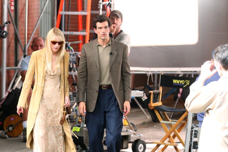 Un serial lansat în streaming de Valentine’s Day readuce în prim-plan idila tumultoasă dintre John F. Kennedy Jr. și Carolyn Bessette