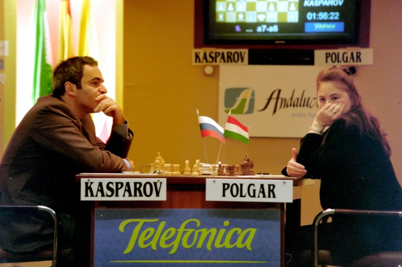 După serialul „The Queen’s Gambit”, Netflix a lansat un film despre adevărata „regină” a șahului