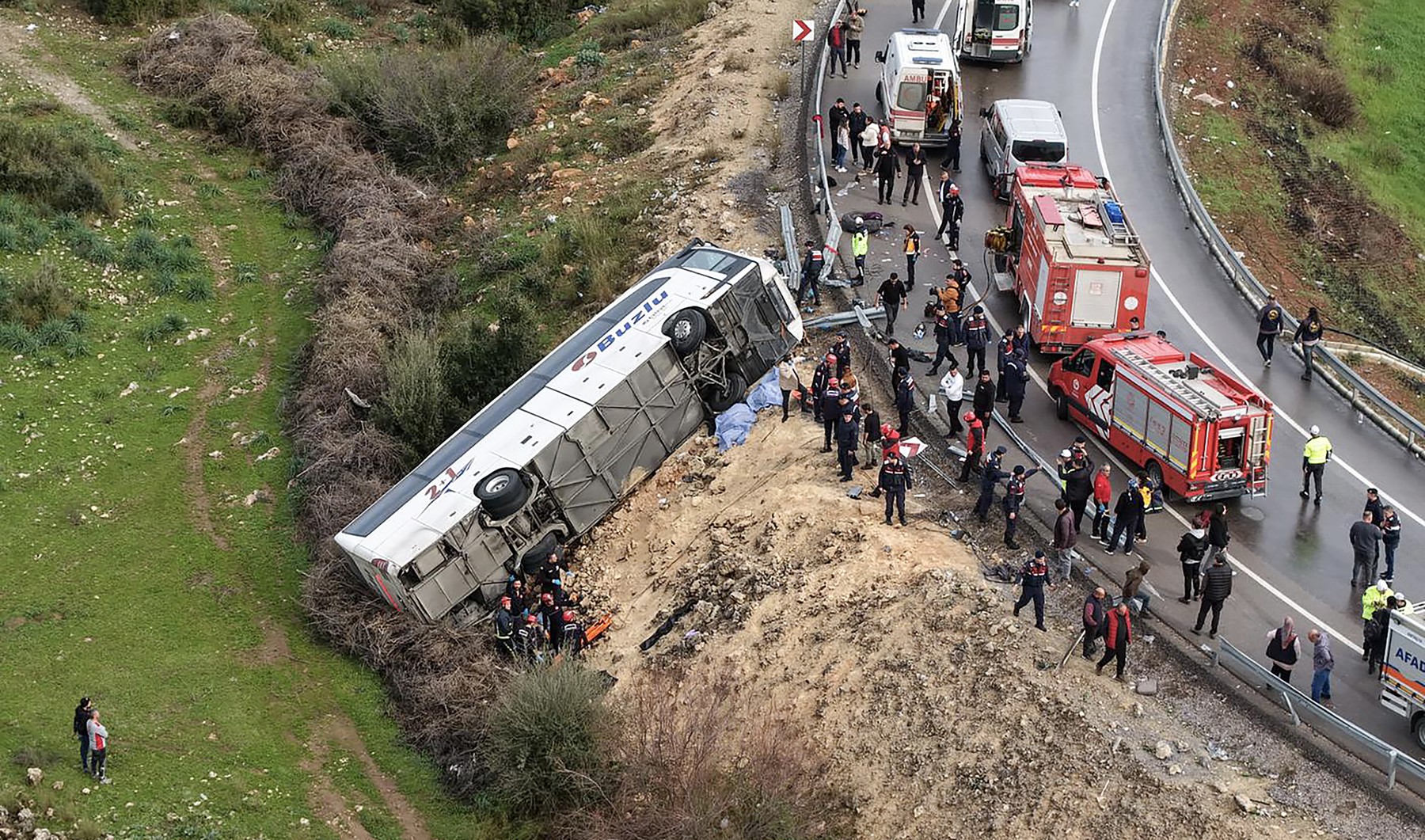 Accidente rutiere în Turcia: 16 morți, 30 răniți