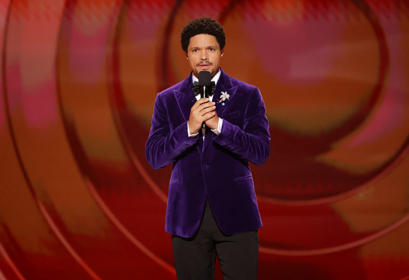 Trump amenință cu proces pe Trevor Noah după Grammy
