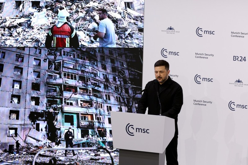 Zelenski anunță că Ucraina va primi în următoarele 10 zile noi ajutoare militare şi energetice de la aliații europeni