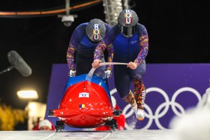 Boberii români Mihai Tentea și George Iordache, la Jocurile Olimpice 2026 de la Milano. Foto: Profimedia