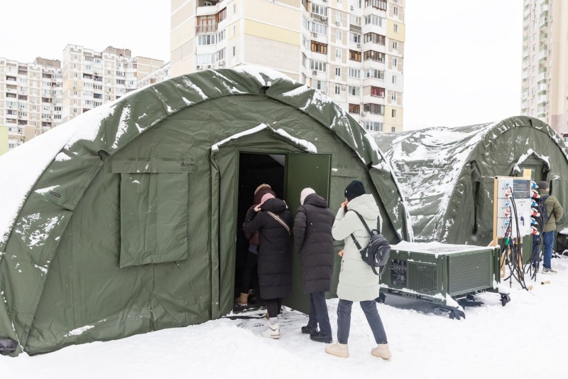 4 ani de război. Un poet ucrainean care a decis să se înroleze, mesaj pentru europeni: „Petreceți câteva săptămâni trăind ca noi, iar nemulțumirile legate de țara voastră vor pieri în scurt timp”