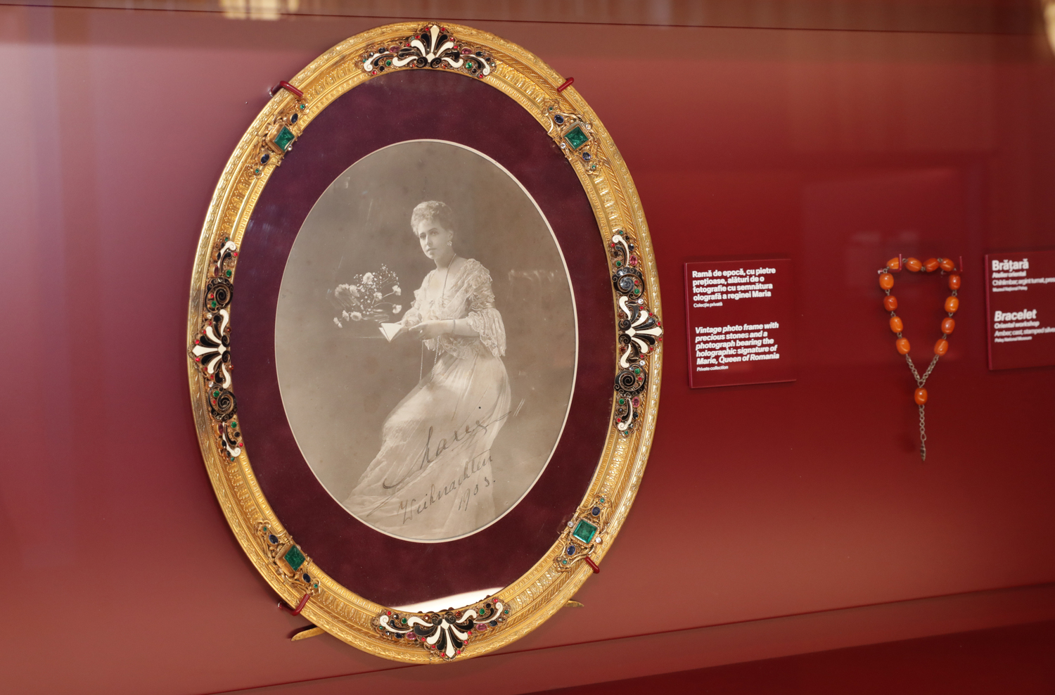 REPORTAJ. „O imagine mai intimă a Reginei Maria”. Ce expoziție inedită poate fi văzută în această vară la Cazinoul din Constanța