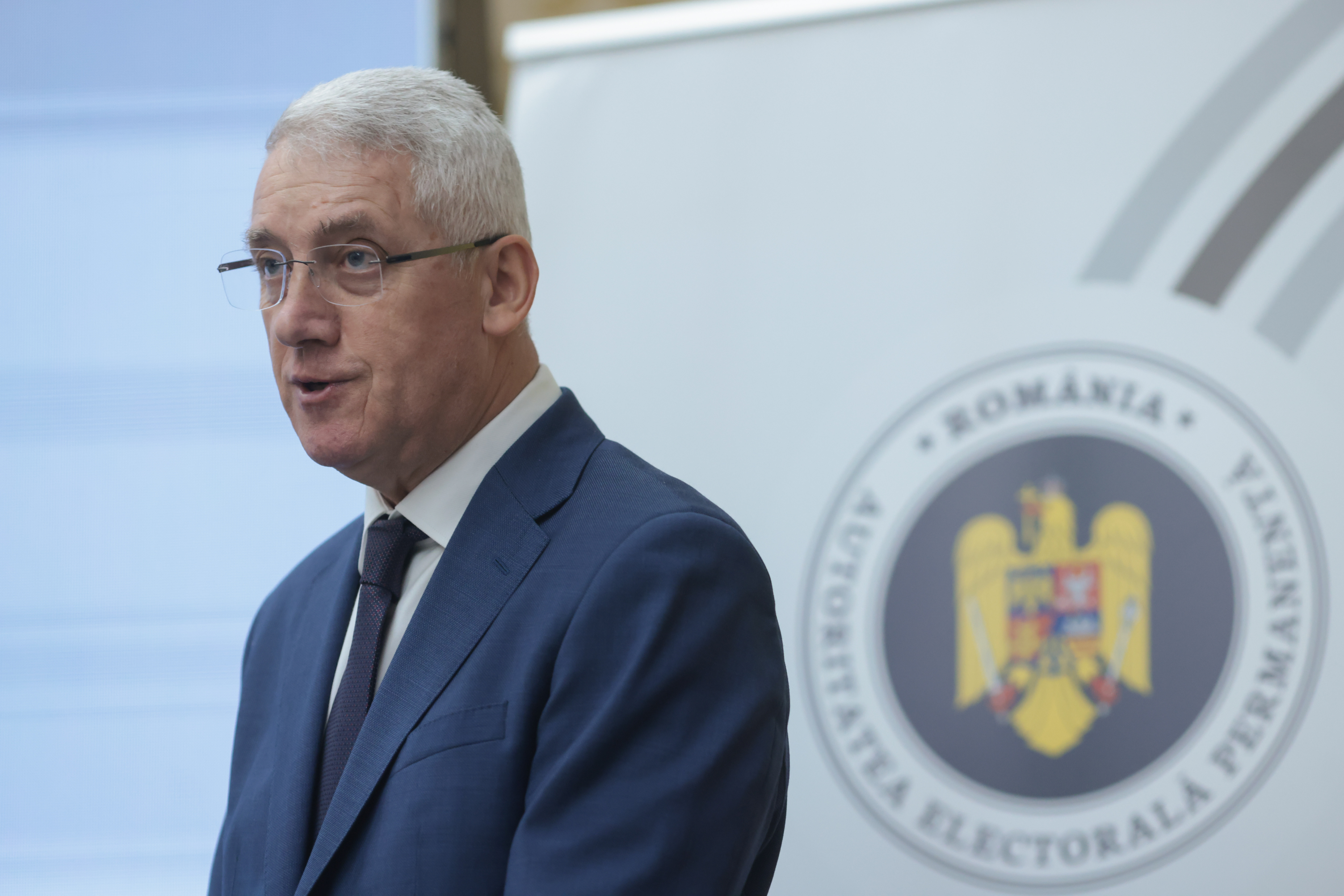 Replica lui Adrian Țuțuianu pentru consilierul lui Bolojan căruia i-a spus: „Îmi faceți o adresă și eu v-o aprob”