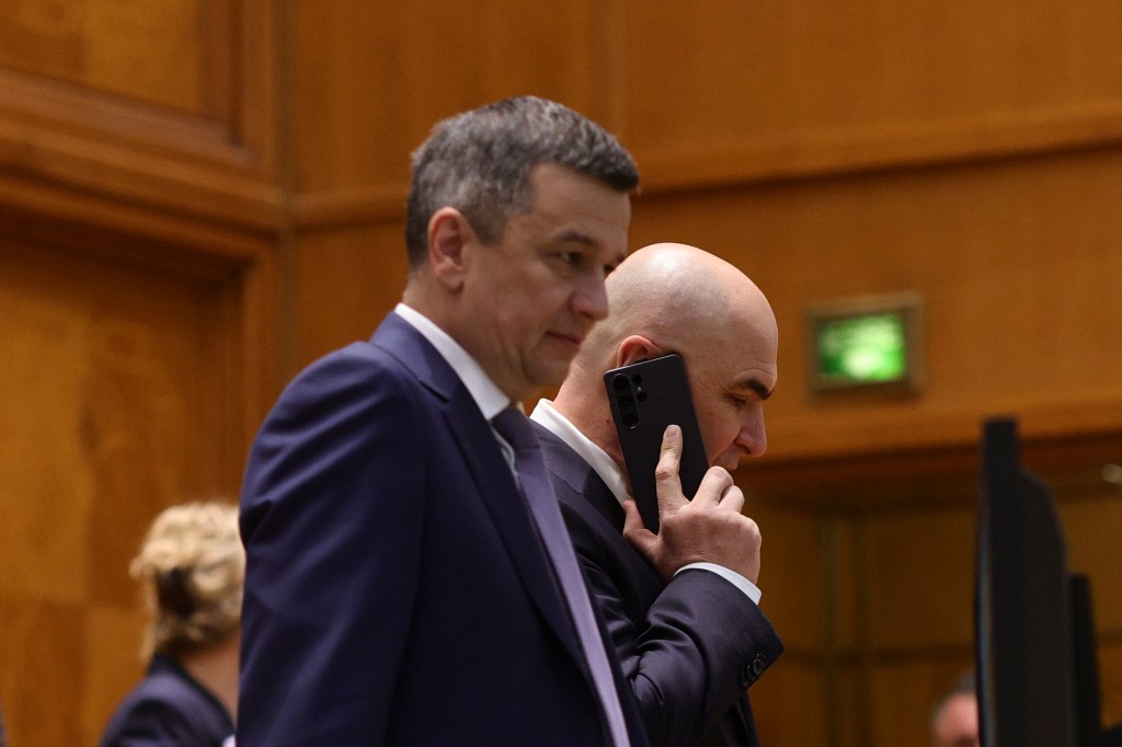 Sorin Grindeanu și Ilie Bolojan. Inquam Photos / Octav Ganea