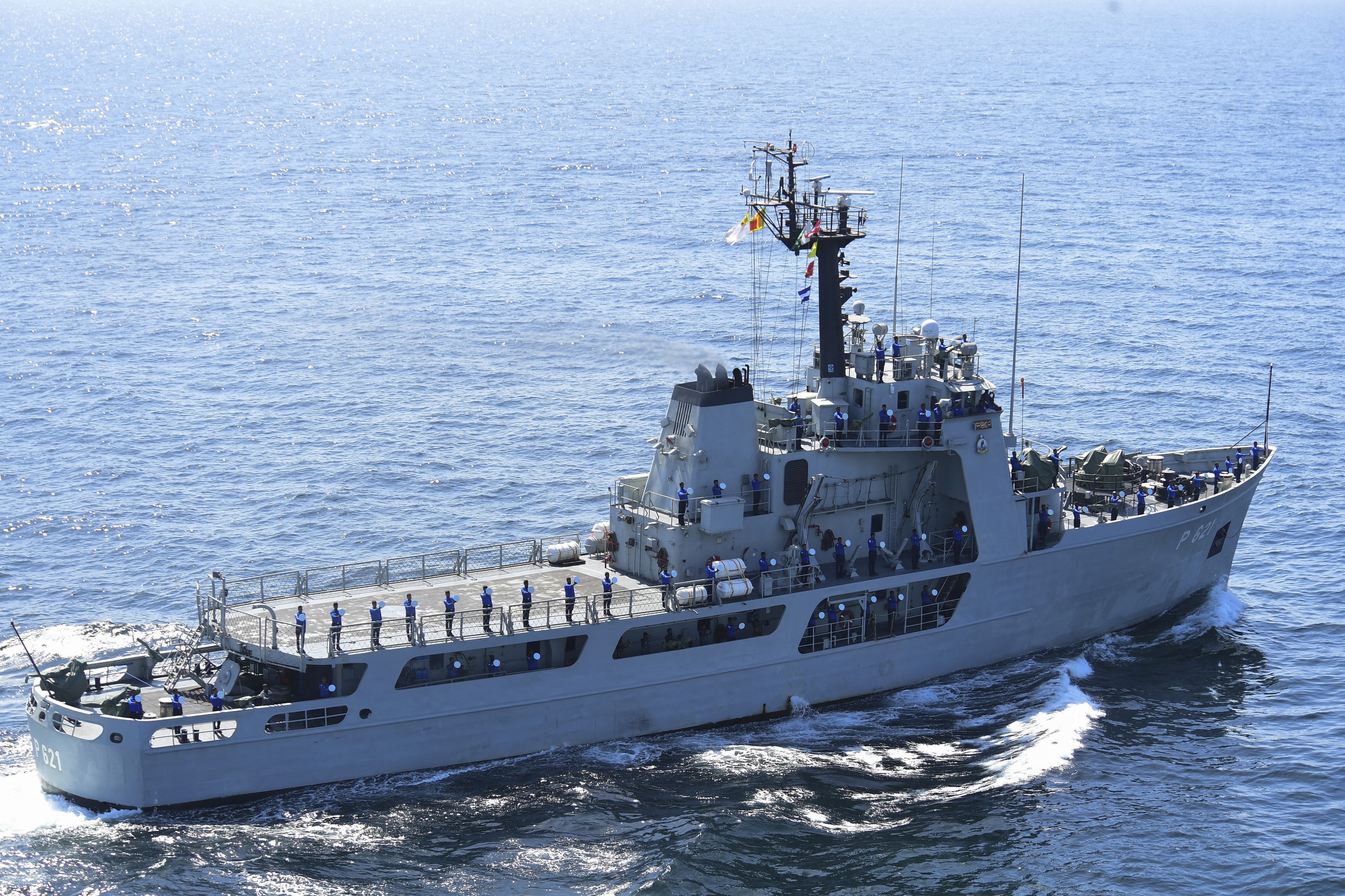 Peste 100 de dispăruți după atacul submarinului lângă Sri Lanka
