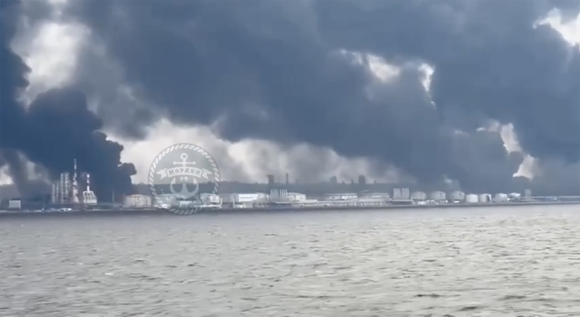 VIDEO Atac după atac la porturile-cheie pentru exporturile rusești: Incendiu la Ust-Luga