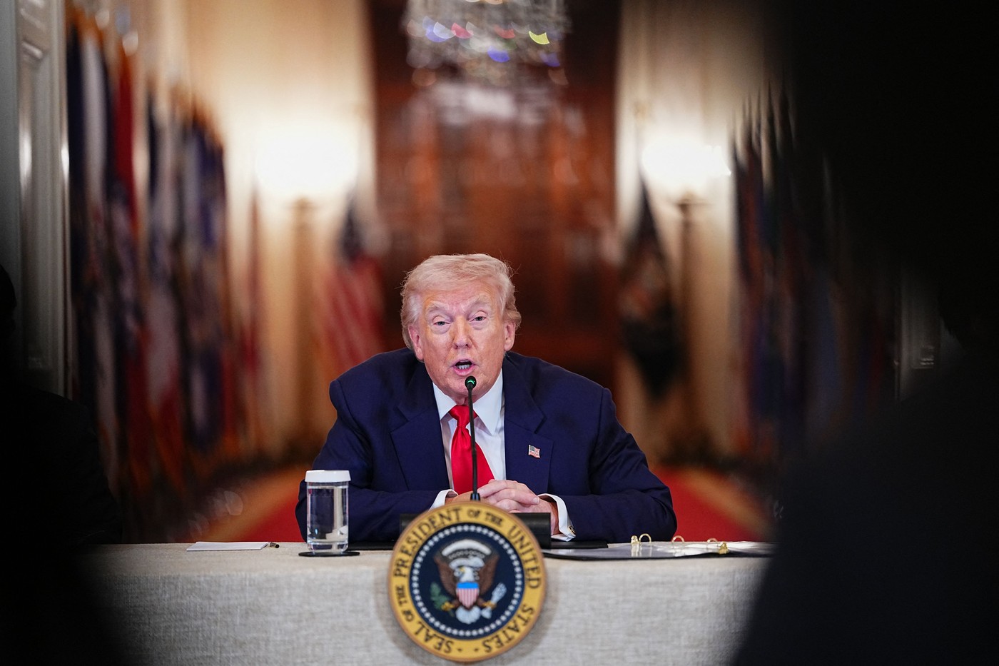 După ce l-a numit un „mini-război” sau o „mică excursie”, Trump califică acum războiul cu Iranul drept o „mică încăierare”