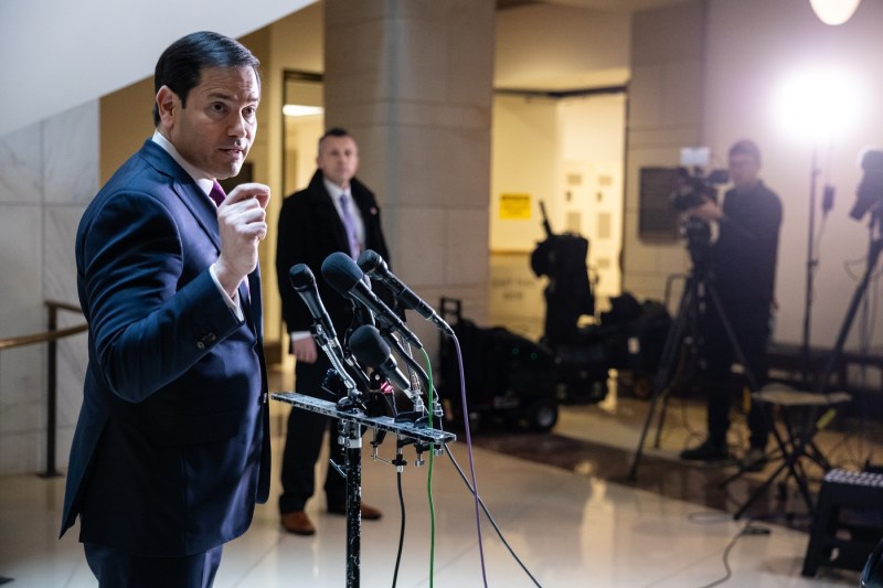 Șeful diplomației americane are altă variantă pentru atacul SUA asupra Iranului. „Uitați-vă ce fac acum”