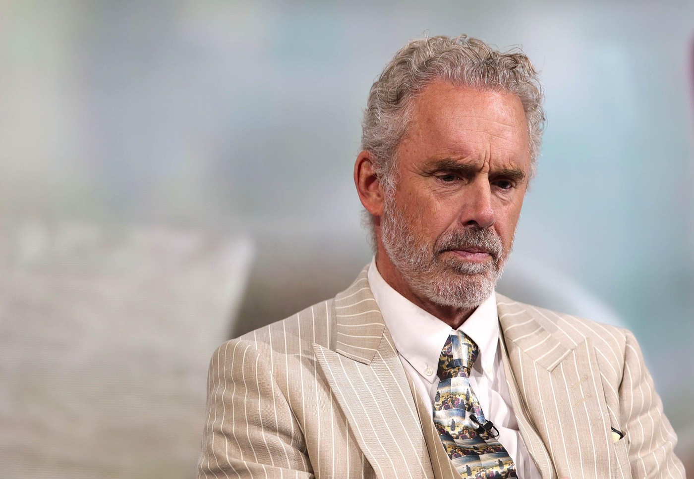 Jordan Peterson suferă de o afecțiune neurologică gravă: „Fiecare zi din ultimul an a fost un iad”, afirmă fiica sa