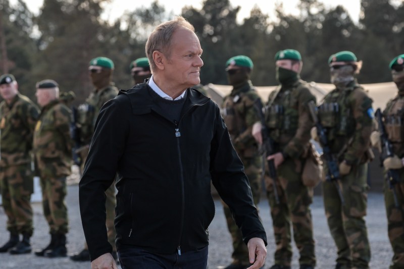 Polonia anunță că vrea o autonomie cât mai mare posibilă în domeniul armelor nucleare