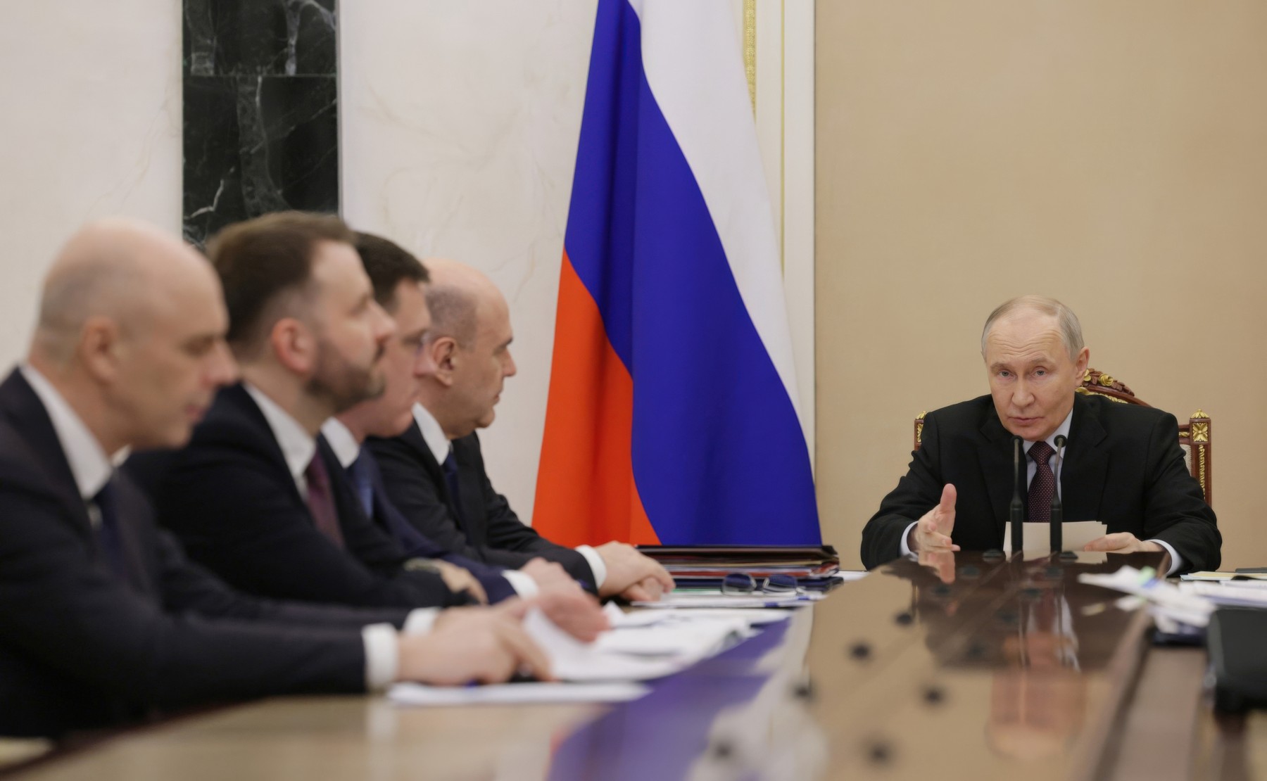 Vladimir Putin a remarcat începutul unui declin al economiei ruse: „Nu este neașteptat”