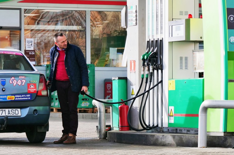 Benzinărie din România. Foto: Shutterstock