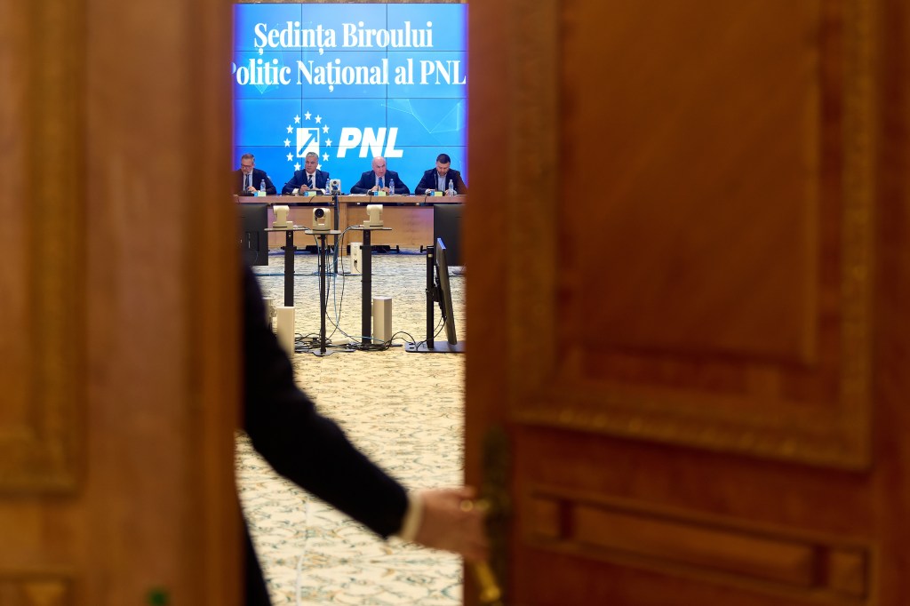 Biroul Politic Național al PNL. Fotografie ilustrativă / LCV / Shutterstock