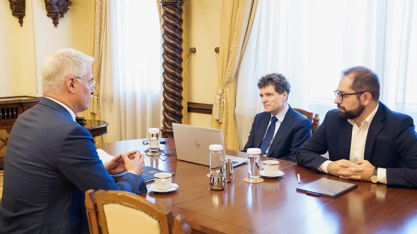 Nicușor Dan: Orice s-ar întâmpla în zona politică, este esențial ca administrația să lucreze pentru ca România să primească banii din PNRR
