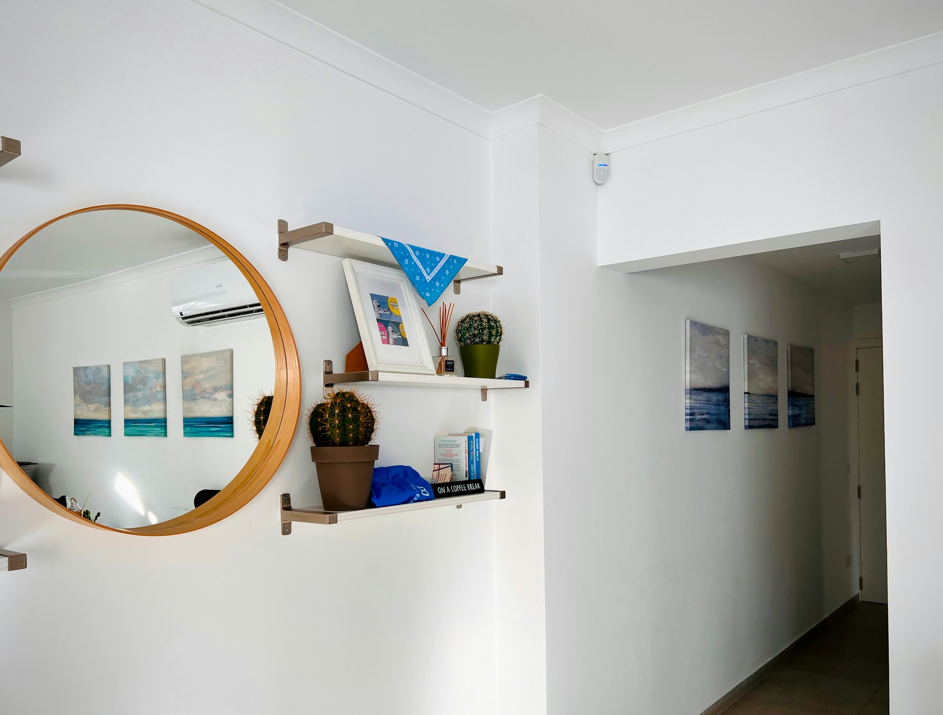 [P] Oglinzi decorative: eleganță și funcționalitate în fiecare cameră