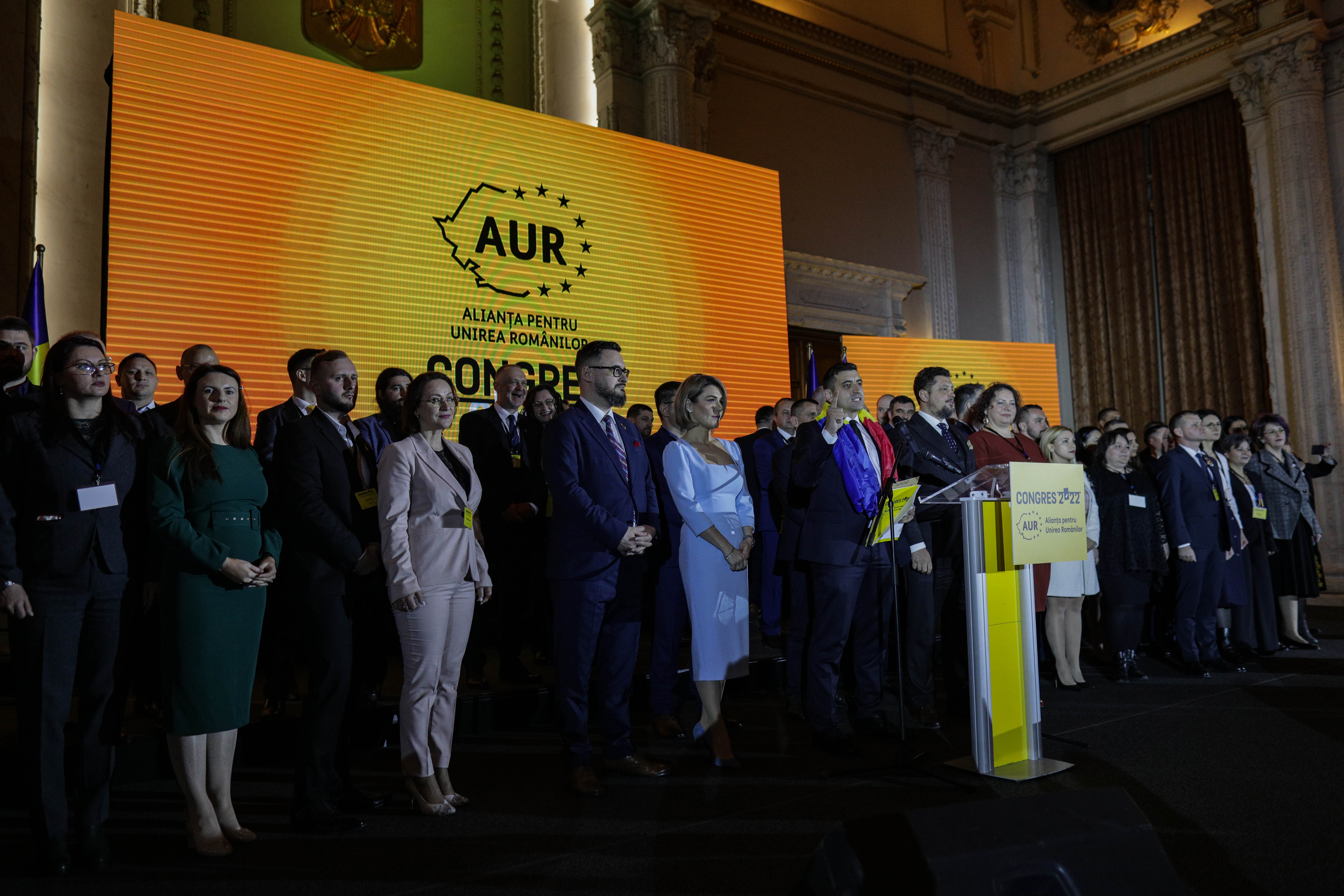 Fostul co-președinte AUR vorbește despre „trădarea” electoratului și despre „o mare primejdie de credibilitate pentru partid”: „George Simion cu siguranță știe în ce pericol se pune”