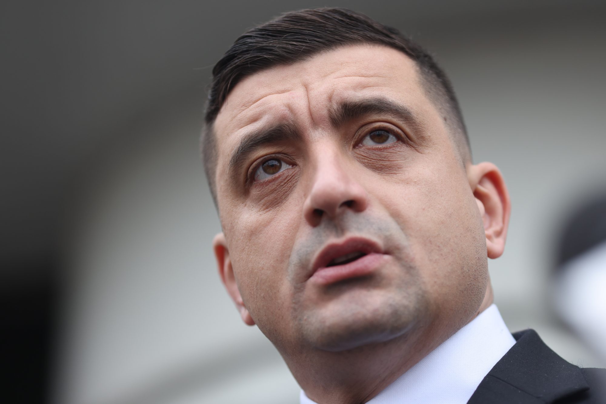 Prima reacție a lui George Simion după ce Nicușor Dan l-a desemnat pe Adrian Veștea premier: „Arată că nu îți pasă de partide, de ordinea constituțională și de democrație”