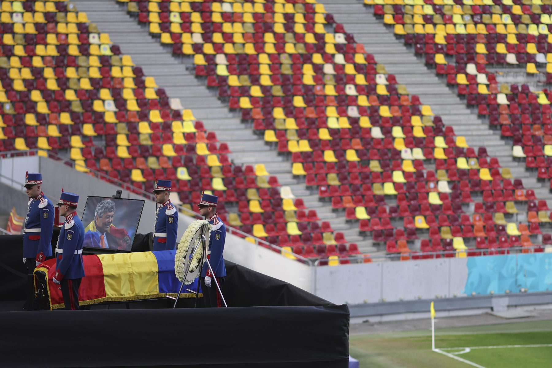 Ultimul omagiu pentru Mircea Lucescu la Arena Națională