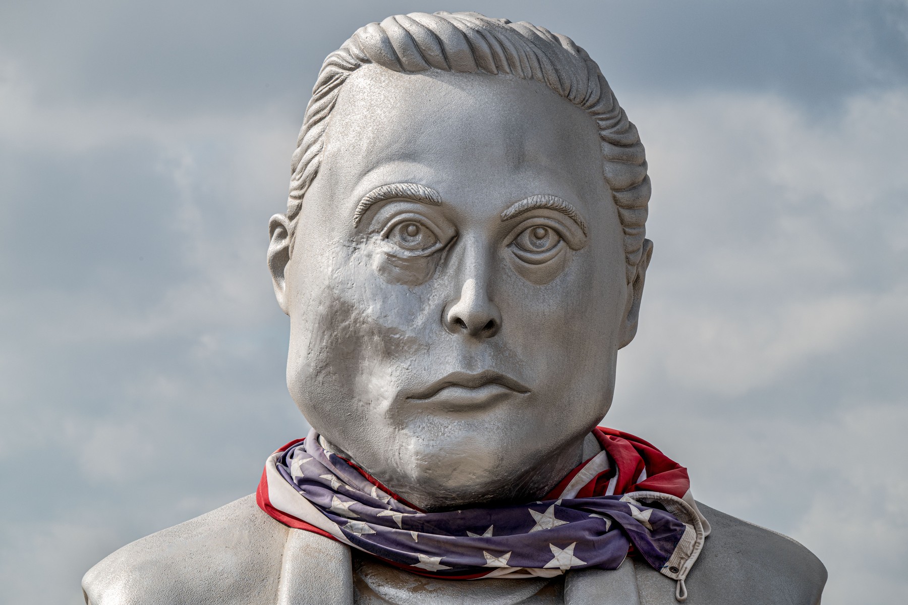 Elon Musk a demarat în secret cea mai mare listare la bursă din istorie