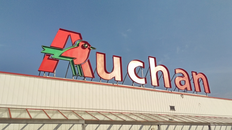 Mutarea pregătită de Auchan. Ia locul Carrefour într-unul dintre cele mai mari mall-uri din București