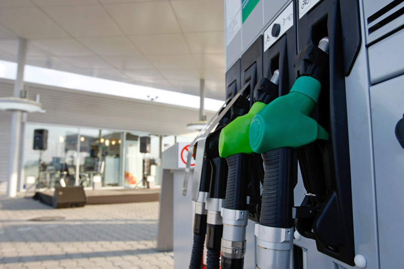 Evoluție neașteptată pe piața carburanților. Care sunt prețurile acum la motorină și benzină în principalele lanțuri de distribuție