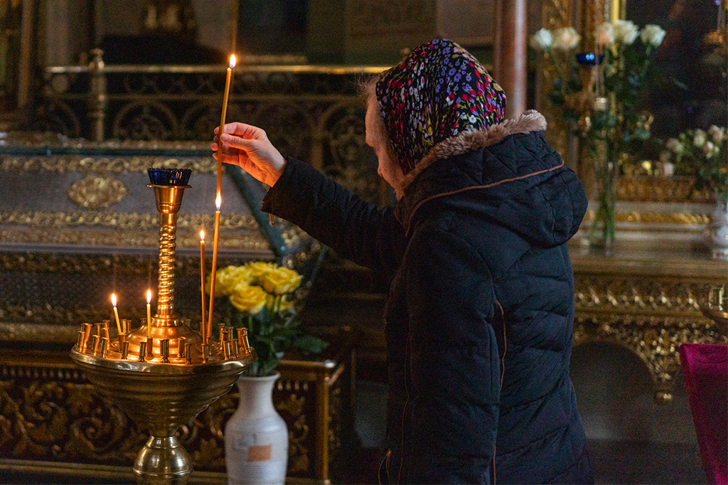 „Paștele, Anul Nou, zilele de naștere – noi nu le mai sărbătorim. Nu mai există acea bucurie, doar durere și așteptare”. Drama familiilor din Ucraina care încă așteaptă soldați dați dispăruți în război