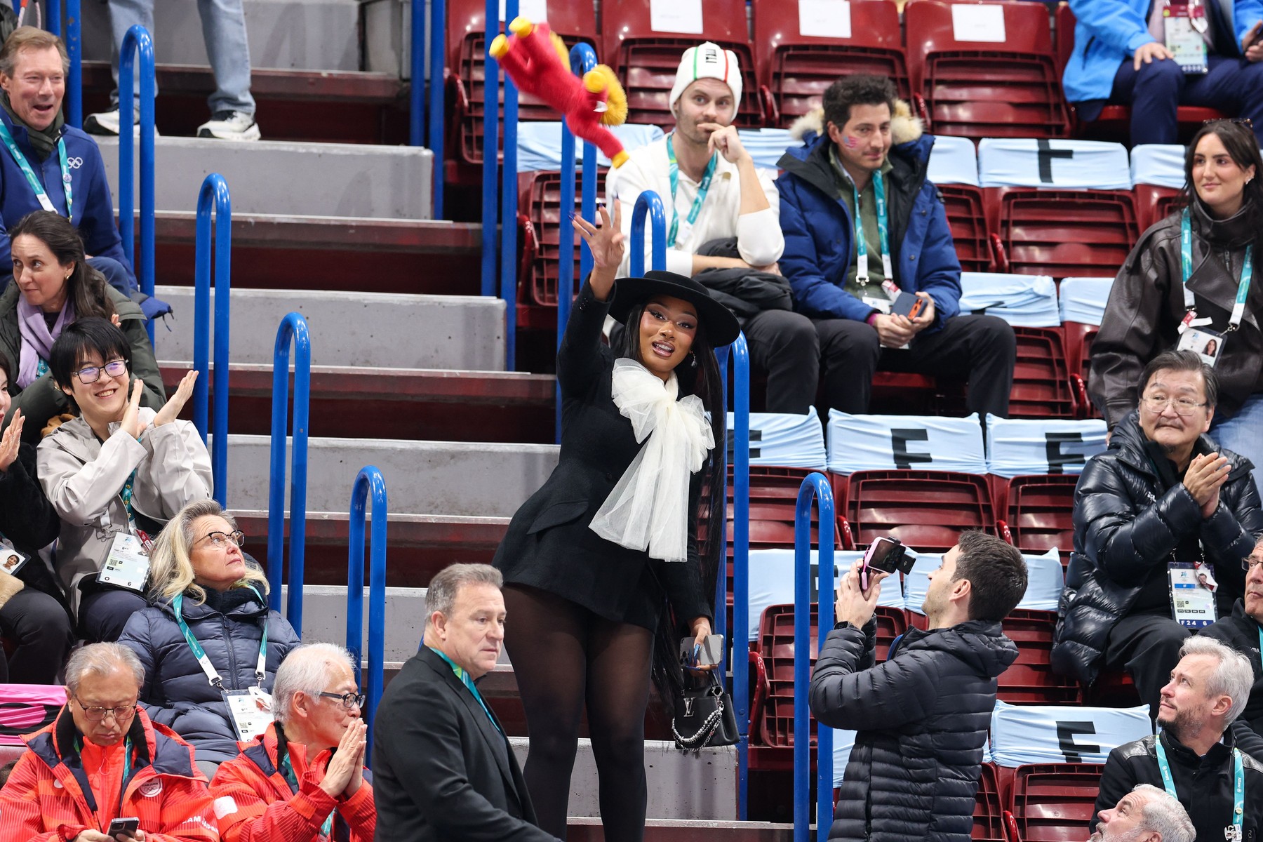 Cântăreața de rap Megan Thee Stallion, mesaj după ce a fost spitalizată de urgență