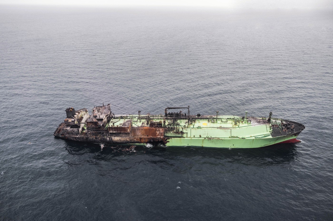 Eșecul operațiunii de remorcare a unei nave rusești în derivă, „scăpată de sub control”. Risc major de poluare în Mediterana