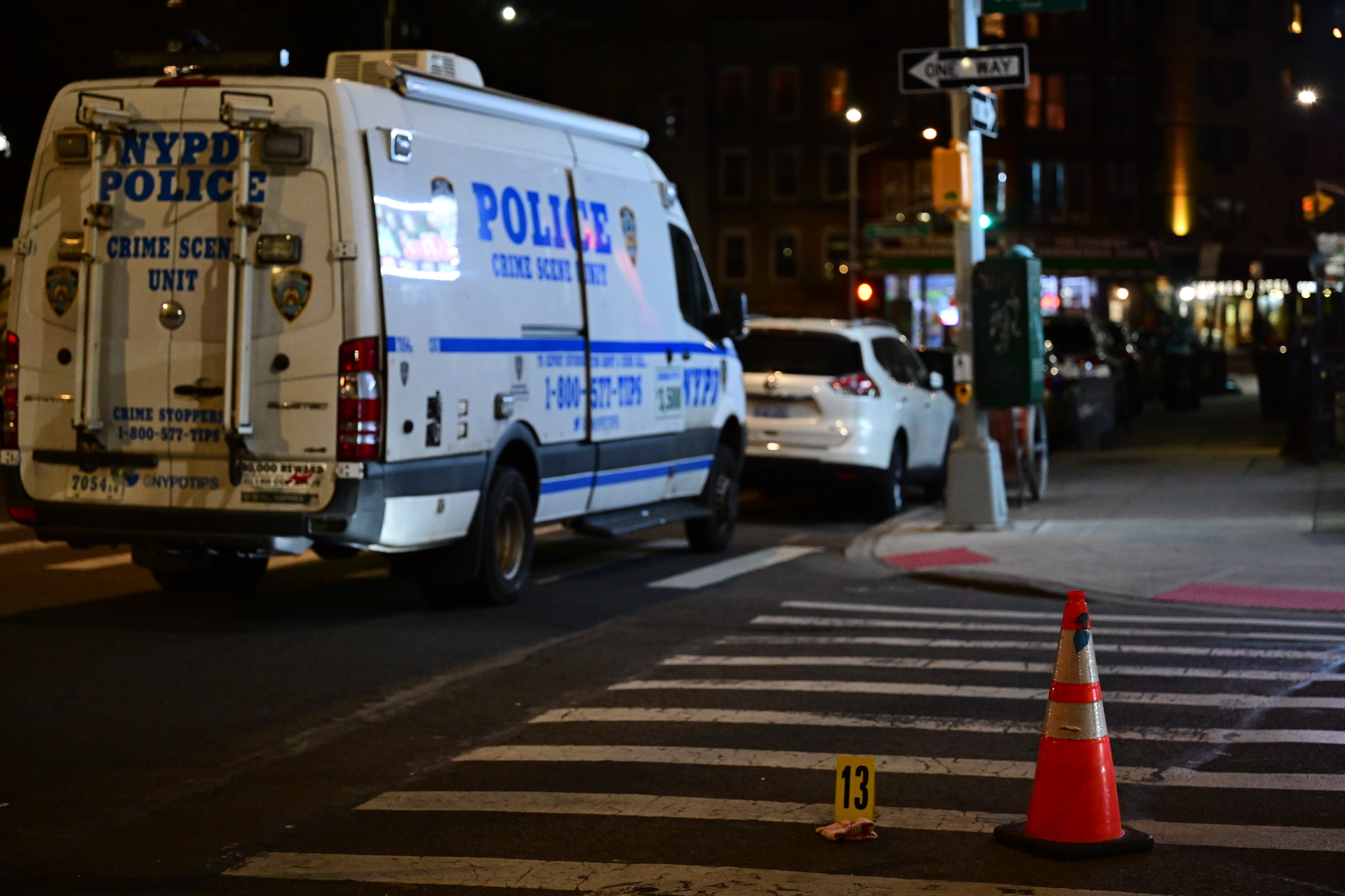 O fetiță de șapte luni, aflată în cărucior, a fost împuşcată mortal într-o răfuială între bande, în SUA