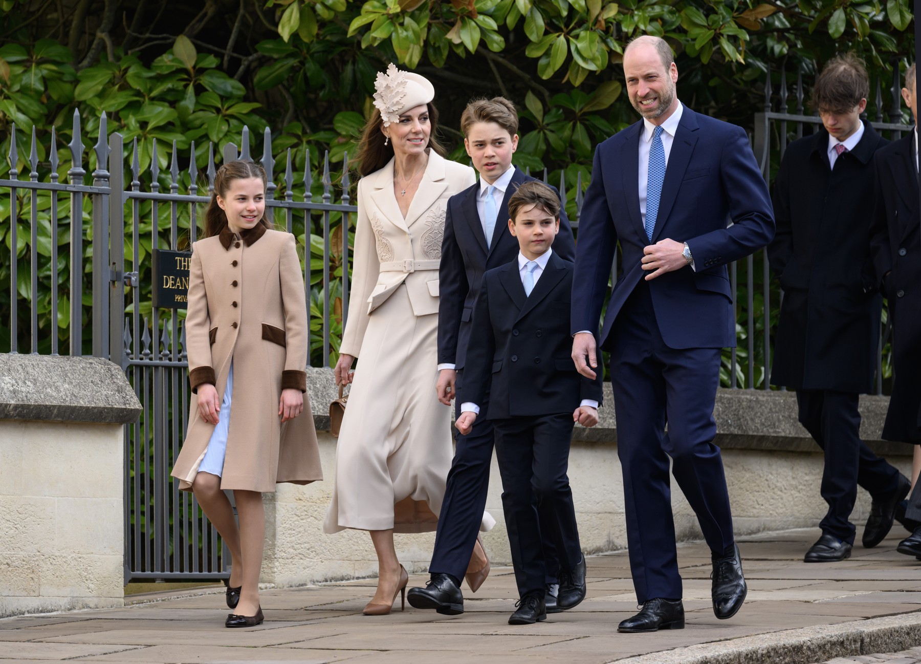 FOTO/VIDEO Kate și William, pentru prima oară alături de familia regală britanică la slujba de Paște după diagnosticul de cancer al prințesei