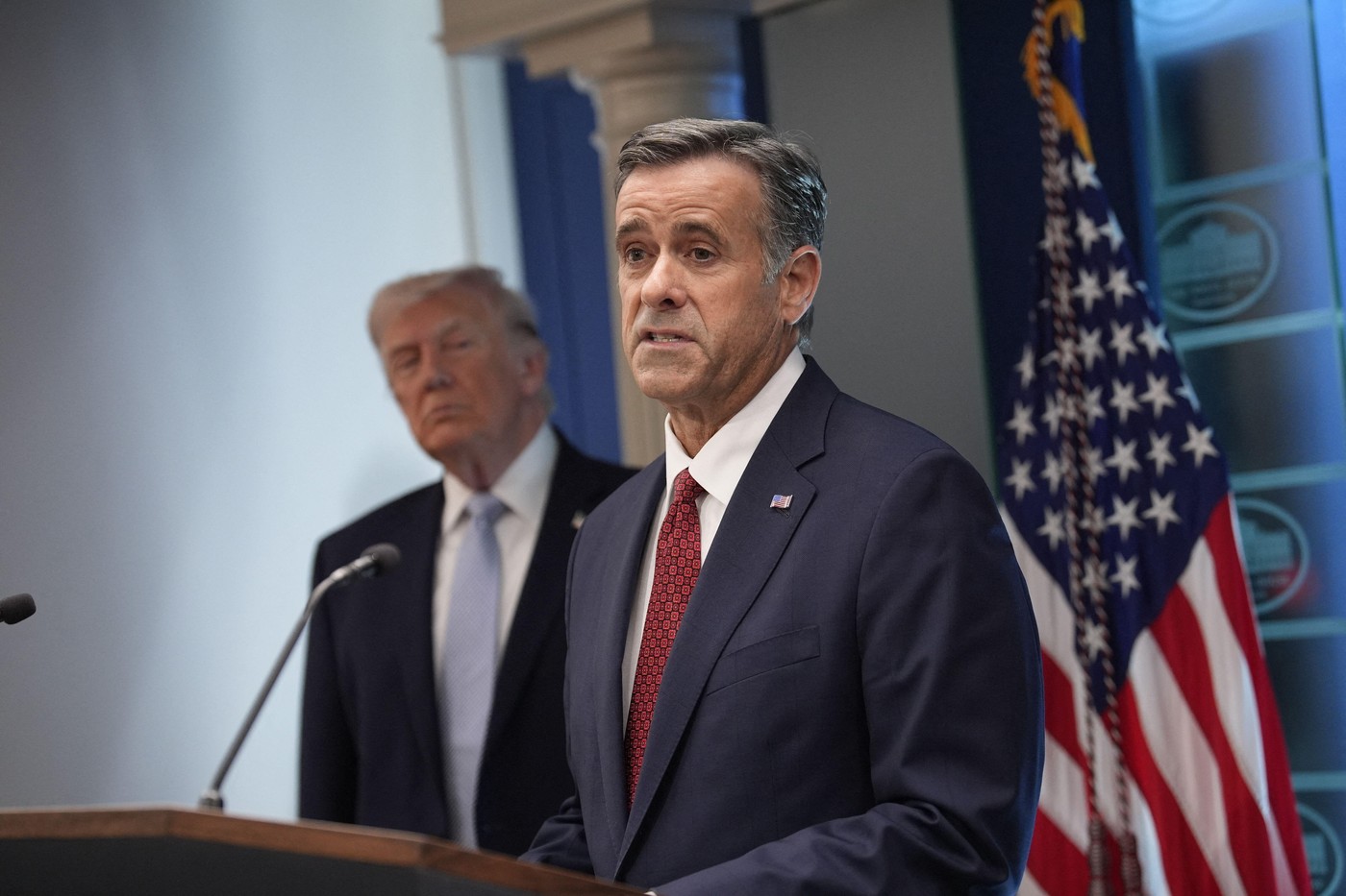 Șeful CIA dezvăluie cum i-au păcălit americanii pe iranieni în „cursa contraconometru” pentru salvarea pilotului dispărut