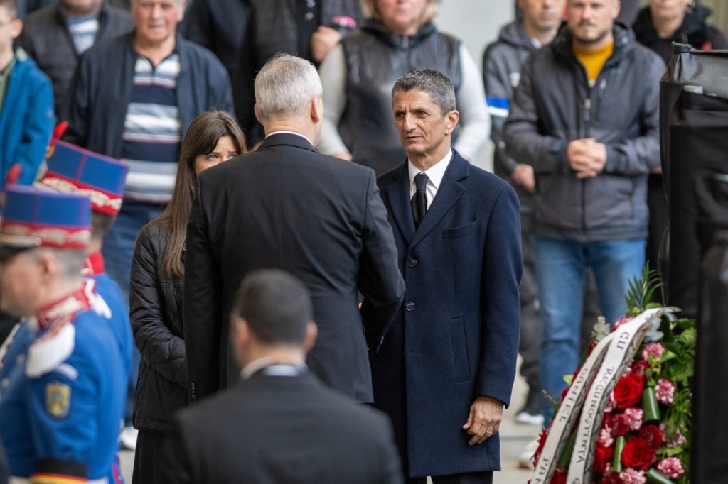 Răzvan Lucescu, la funeraliile tatălui său, Mircea Lucescu Foto: Raed Krishan / GOLAZO.ro