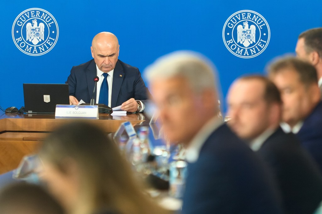 Guvernul României. Foto: LCV / Shutterstock.com
