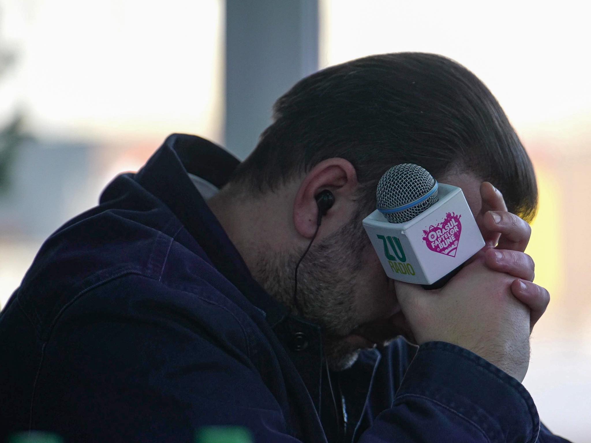 Una dintre cele mai cunoscute vedete radio din România, mesaj categoric după demiterea lui Ilie Bolojan: „Mă uit la fotografia asta și știu că nici peste 10 ani nu îmi va fi rușine cu ea”