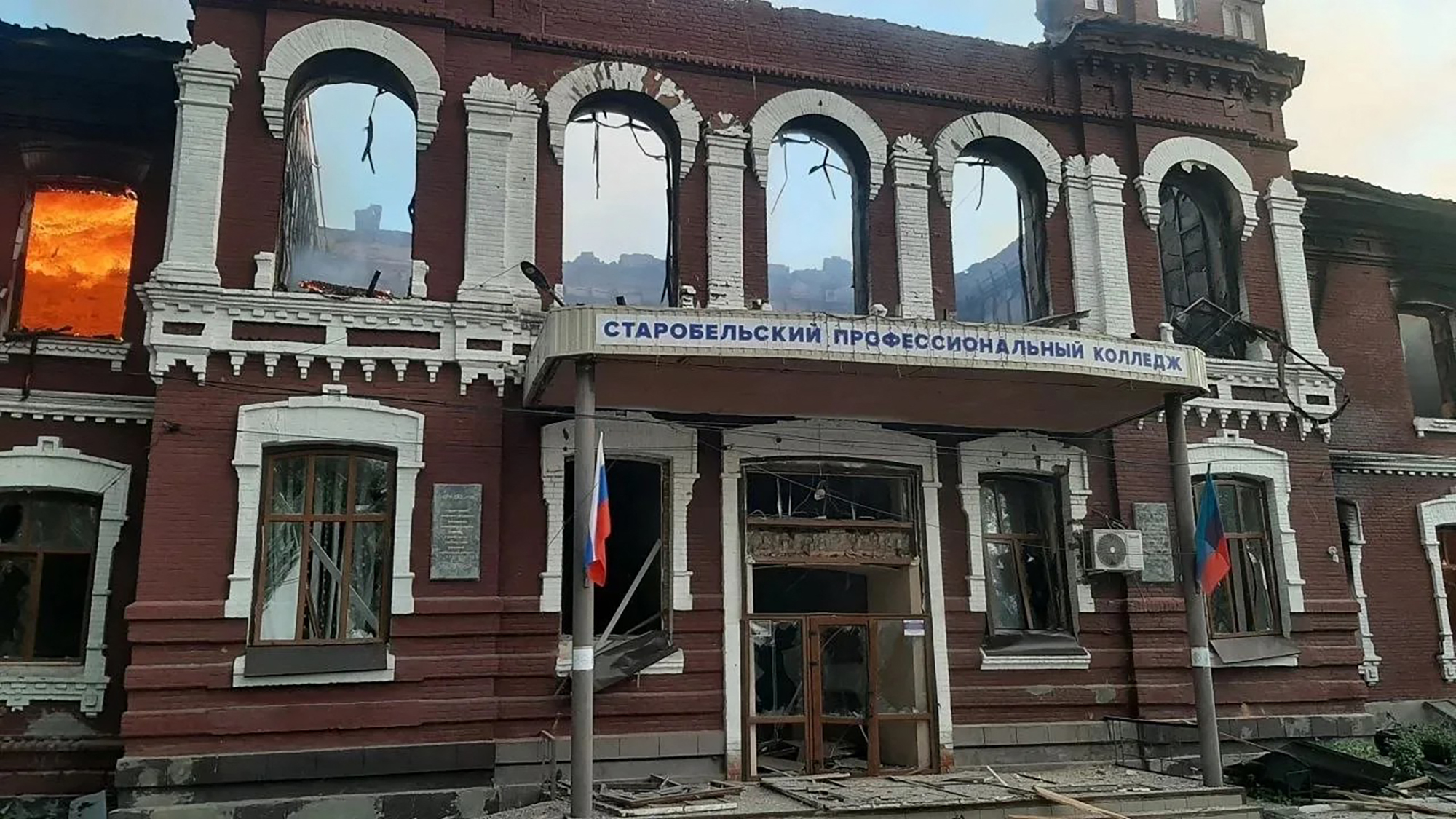Rusia acuză Ucraina de o „crimă monstruoasă” în Luhansk / Patru oameni au murit și 35 de copii sunt răniți, spune Moscova