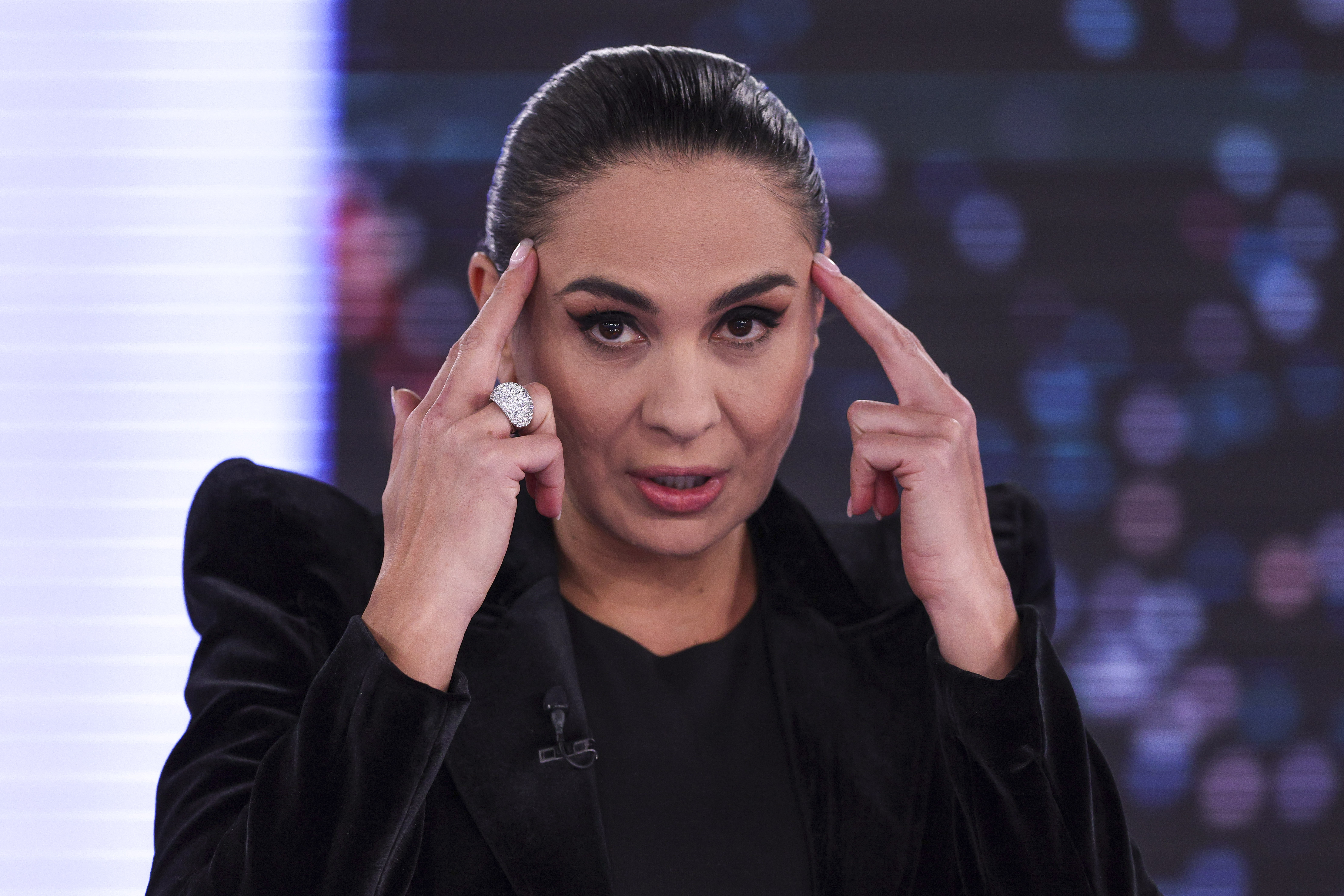 Realitatea Plus tocmai a luat o amendă mare de la CNA pentru „președintele interzis”