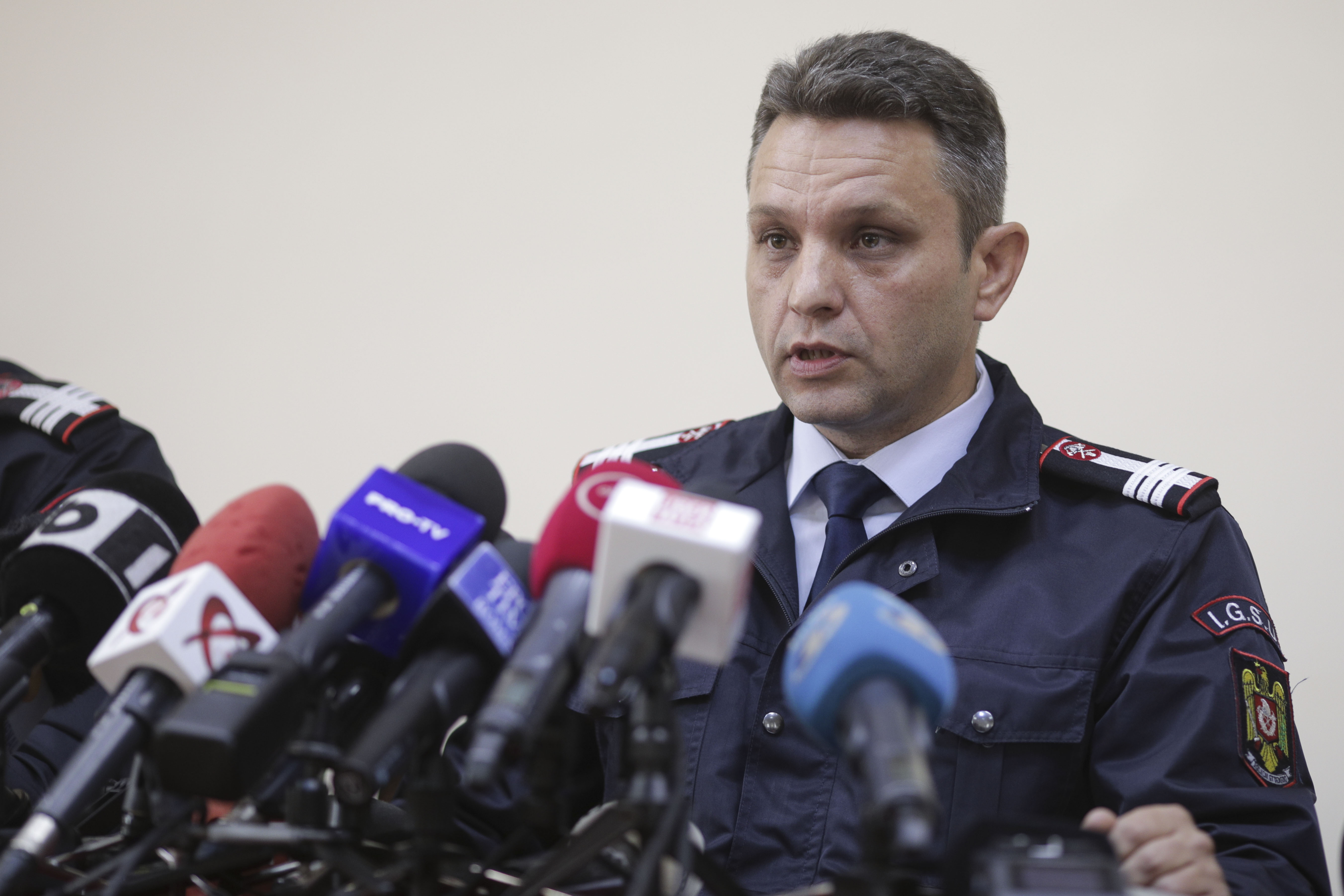 a achitat pe generalul condamnat în primă instanță că și