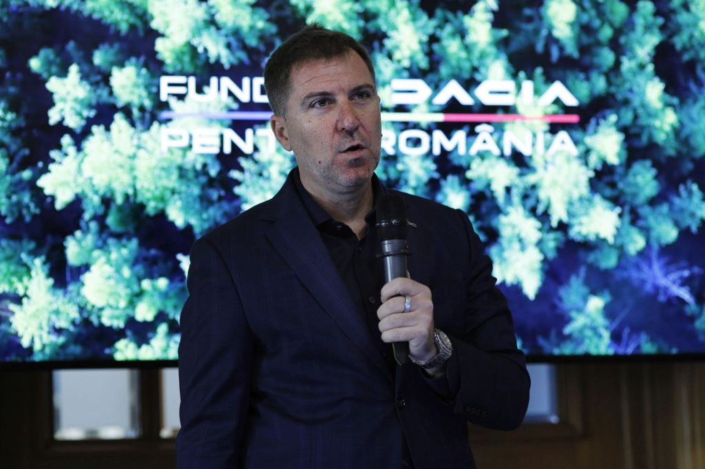 De la Paris, șeful companiei care a investit 4.000.000.000 de euro în România lansează un mesaj de revoltă față de București: Nu ne simțim tratați ca și cum am fi investit atât. Vor urma concedieri