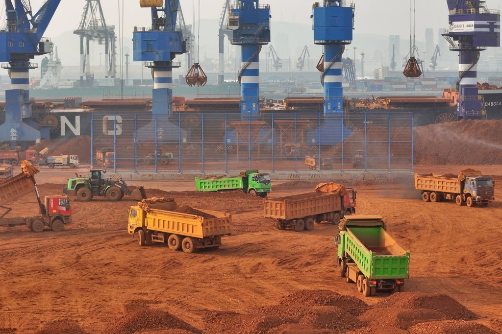 Industria de pământuri rare, fotografie ilustrativă din Yantai, China. Foto: CFOTO / imago stock&people / Profimedia