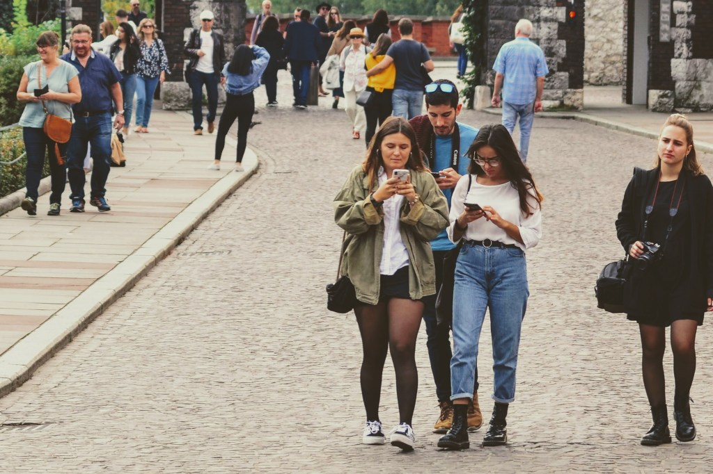 Stradă din Cracovia, Polonia. Foto: Piotr Opoka / Shutterstock.com