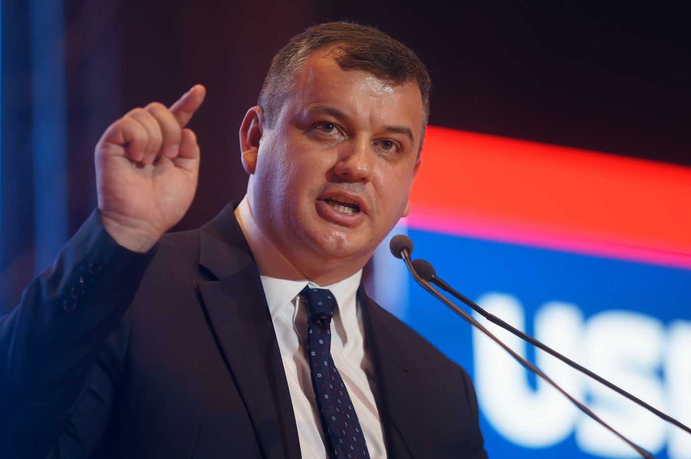 Cine este Eugen Tomac, omul lui Traian Băsescu pe care PSD este gata să-l accepte prim-ministru