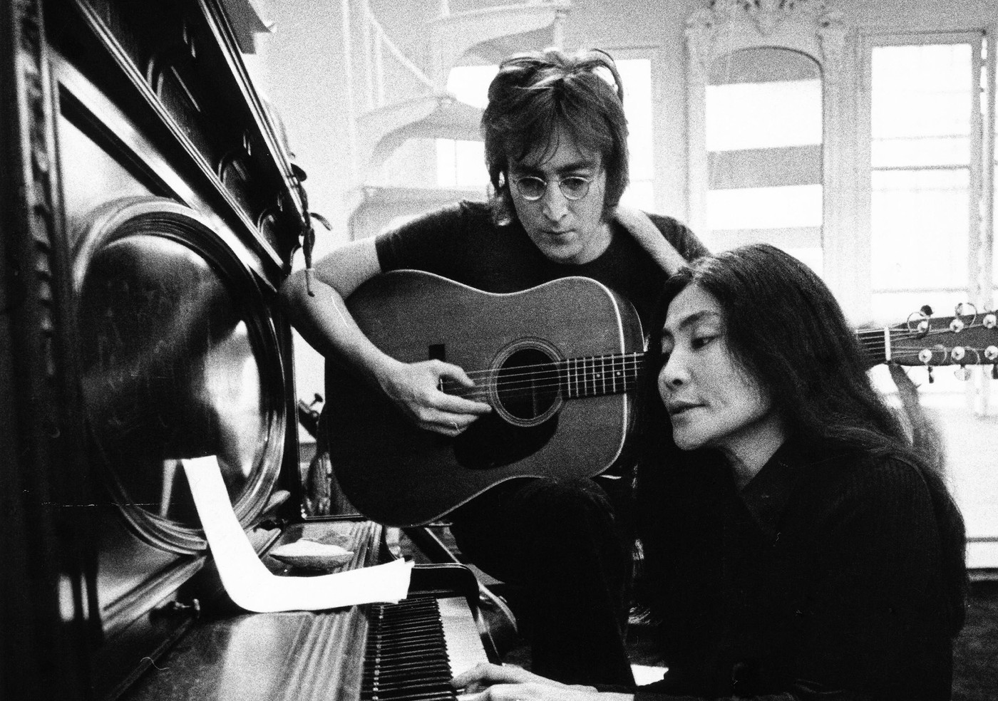 Berea care a ajuns la mare căutare în Franța după o somație din partea lui Yoko Ono, văduva lui John Lennon