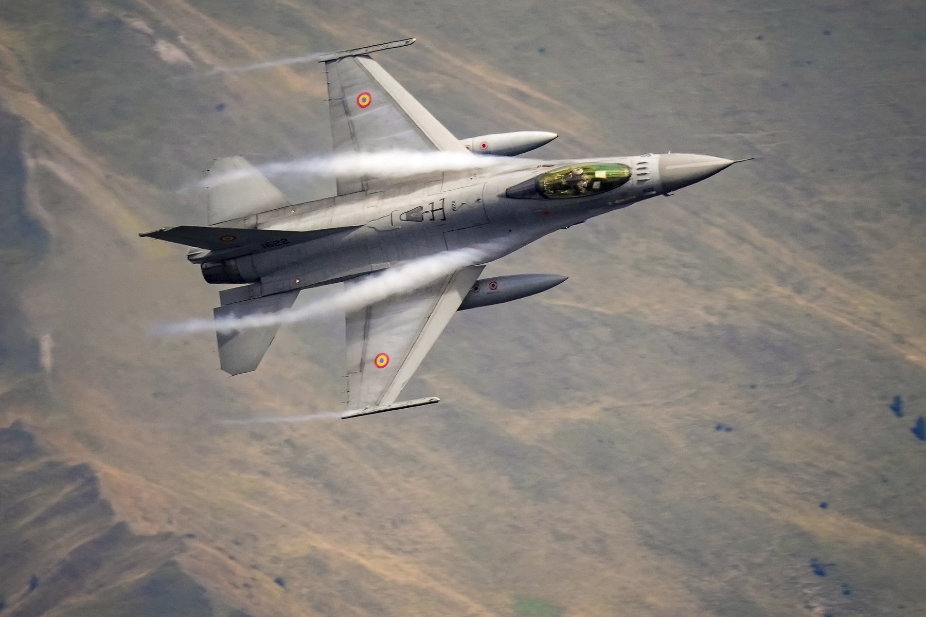 Război electronic intens, bruiaj GPS și interferențe: Anunț despre drona doborâtă de avionul F-16 românesc în Estonia. „Le-am spus tot timpul ucrainenilor”