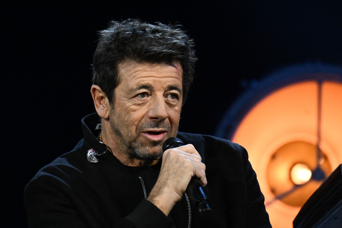 Starul muzicii franceze Patrick Bruel își anulează concertele din cauza protestelor: „Observ că astăzi acest turneu a devenit altceva”